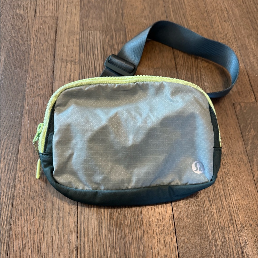 Lululemon Belt Bag 1L